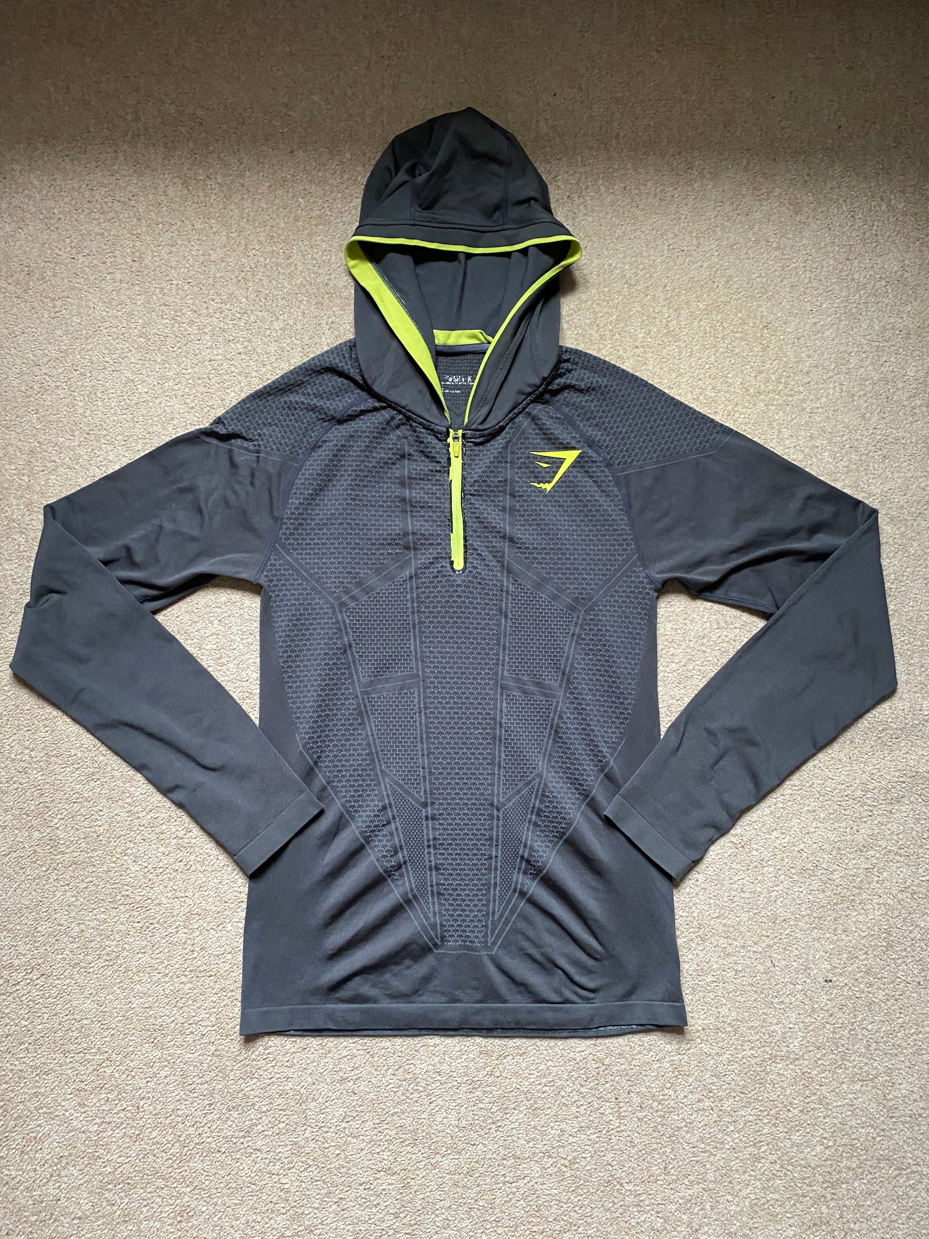 トップス  OG onyx v1 hoodie 2016 OG Gymshark Onyx V1 Hoodie – Gymwear Archive