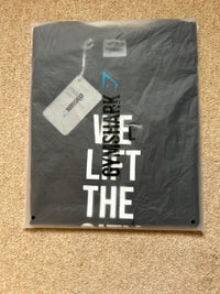 OG Gymshark We Lift The City Tshirt - Image 2
